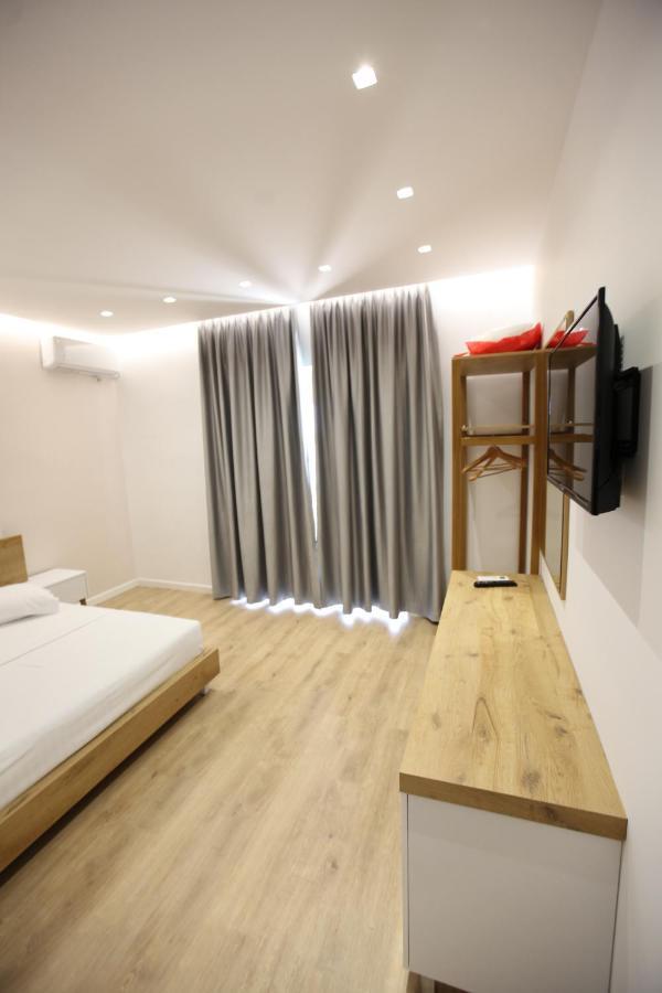 Sea Breeze Villa Sarandë Eksteriør bilde