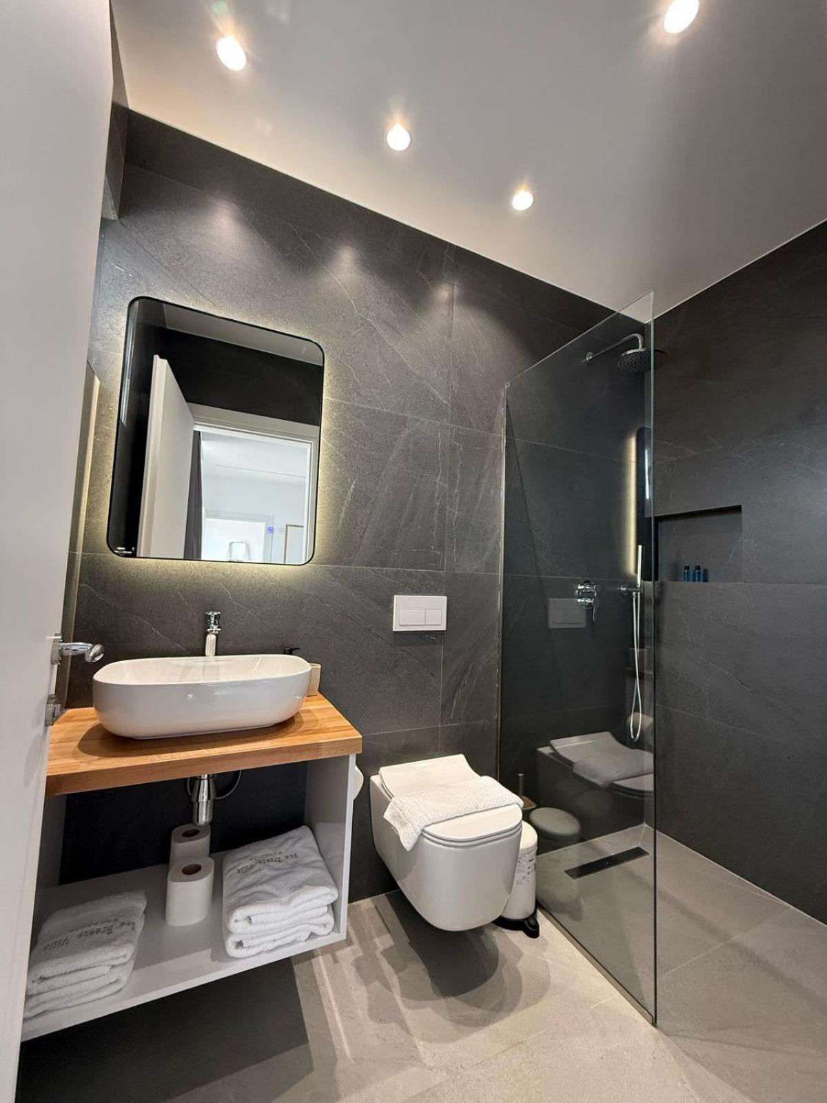 Sea Breeze Villa Sarandë Eksteriør bilde